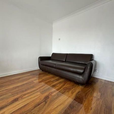 Flat On High Street Apartment Saltdean ภายนอก รูปภาพ
